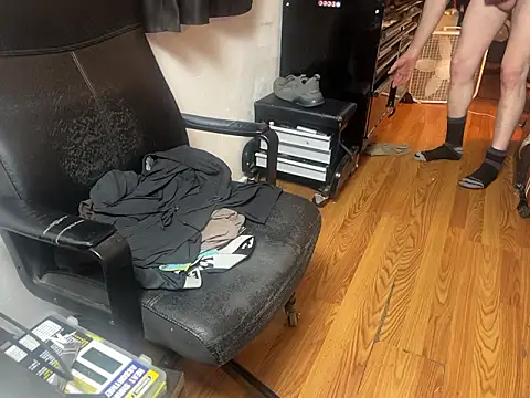 leanjamesdean online show from March 12, 1:13 am