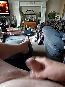 loveeatingcunts online show from December 15, 1:54 pm