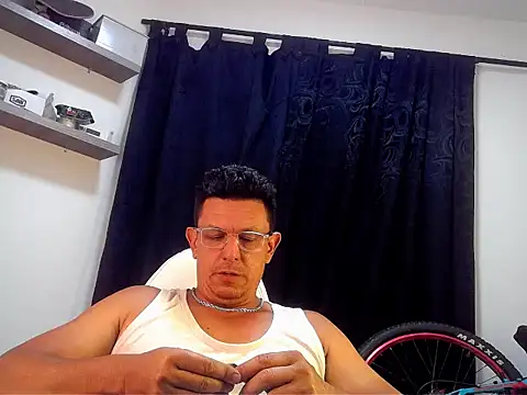 pedropicapi online show from April 12, 3:20 am