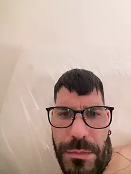 giugy87 online show from July 21, 11:45 am