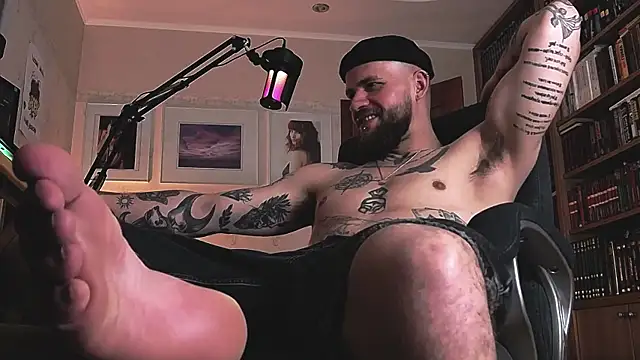 FindomJason online show from May 17, 8:05 pm