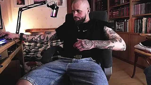 FindomJason online show from May 16, 6:06 pm