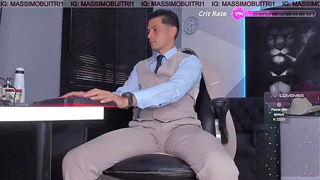 Snapshot of massimo_g chatting on October 23, 9:29 pm massimo g online show from October 23, 9:29 pm