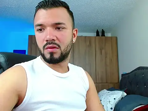 mathew vidal1 online show from November 22, 5:40 am