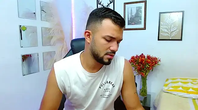 mathew vidal1 online show from February 7, 1:04 am