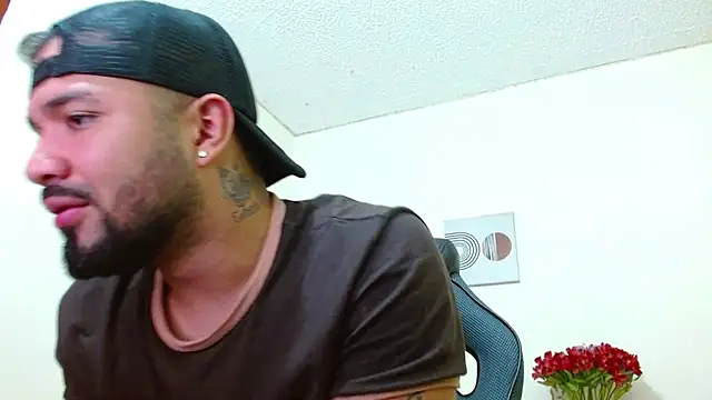 mathew vidal1 online show from October 11, 10:25 pm