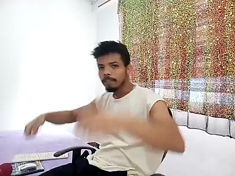 danidiazto2023 online show from February 11, 5:40 pm