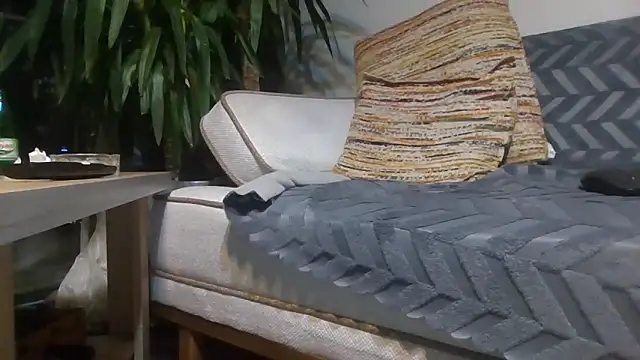 reslerkek31 online show from February 21, 10:22 pm