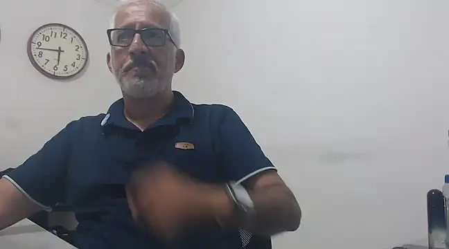 cenizo10124 online show from February 23, 10:42 pm