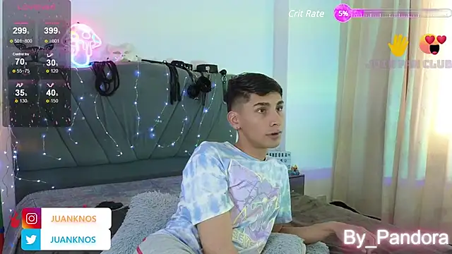 by pandora online show from December 3, 5:55 pm