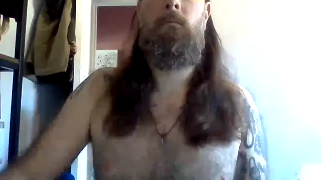 Snapshot of Thrillhouse chatting on September 26, 9:18 am Thrillhouse online show from September 26, 9:18 am