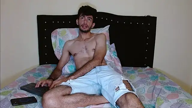 Snapshot of bear_97s chatting on March 3, 4:23 am bear 97s online show from March 3, 4:23 am