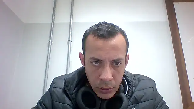 MachoScorpionCaralho online show from June 25, 1:38 pm