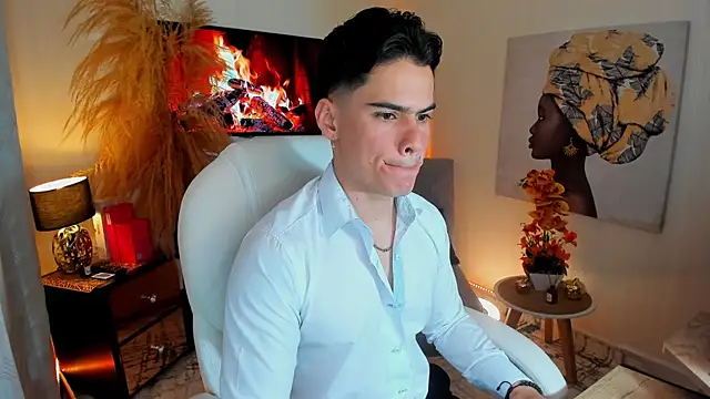 Matias Murrier online show from December 19, 1:08 pm