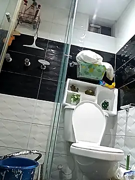 Snapshot of Norehg chatting on February 25, 1:50 pm Norehg online show from February 25, 1:50 pm