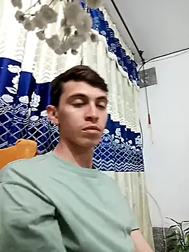 Snapshot of Norehg chatting on February 15, 4:36 am Norehg online show from February 15, 4:36 am