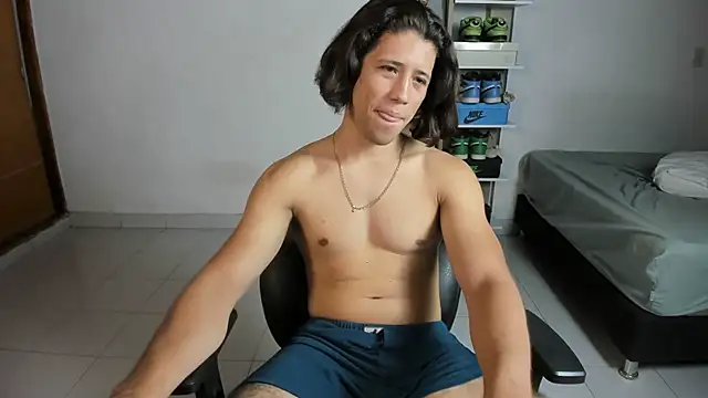 imtonny19 online show from November 9, 2:59 am