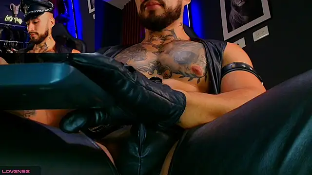 Snapshot of billyMayer_ chatting on October 25, 10:00 pm billyMayer  online show from October 25, 10:00 pm