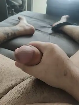 Snapshot of pete_97 chatting on January 25, 10:40 am pete 97 online show from January 25, 10:40 am