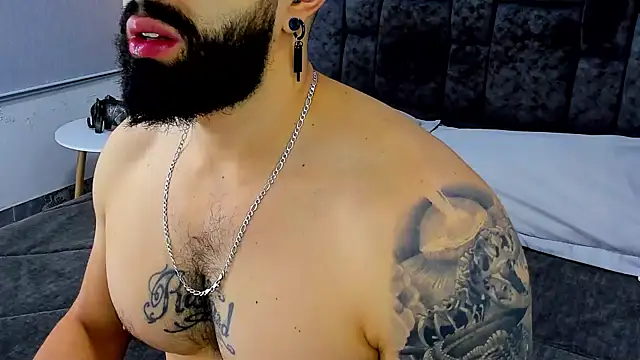 Zack Froone online show from December 3, 12:38 pm