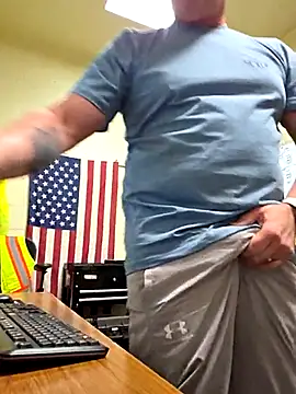 Snapshot of Cockrub1 chatting on March 4, 12:33 pm Cockrub1 online show from March 4, 12:33 pm