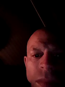 Snapshot of hotboy9124 chatting on October 2, 3:54 am hotboy9124 online show from October 2, 3:54 am