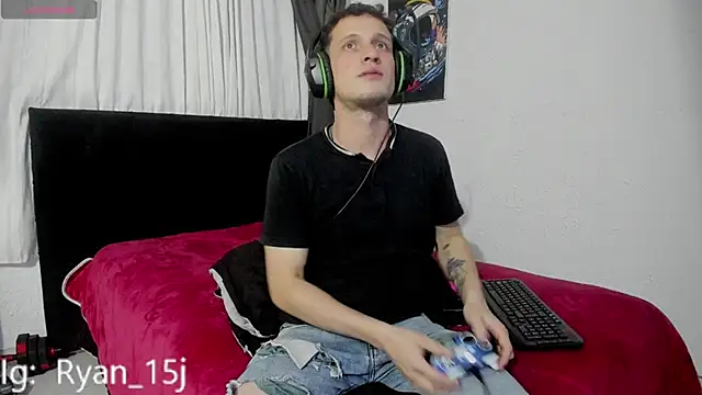 RyanHorseman online show from October 2, 2:04 am