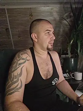 Foxyshaved online show from November 23, 1:16 am