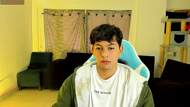 Franco Rizzo  online show from October 12, 8:25 pm