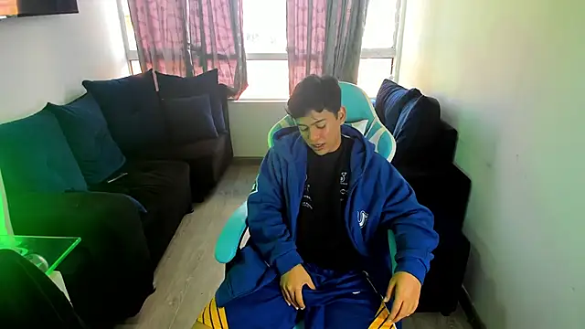 Franco Rizzo  online show from January 12, 9:29 pm