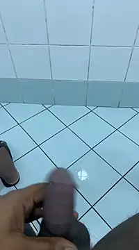 SLhotman online show from March 17, 8:29 am