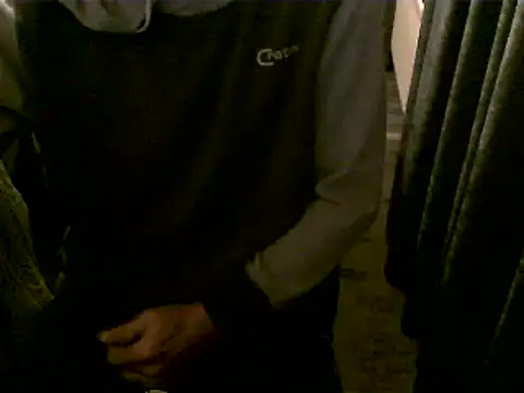 Snapshot of hornyman18cm39 chatting on March 4, 6:29 pm hornyman18cm39 online show from March 4, 6:29 pm