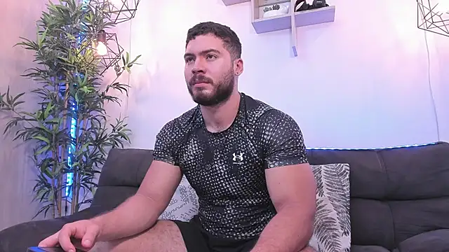 SebastianVilla  online show from February 26, 3:52 pm