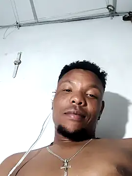 hugo3918  online show from September 29, 1:59 am