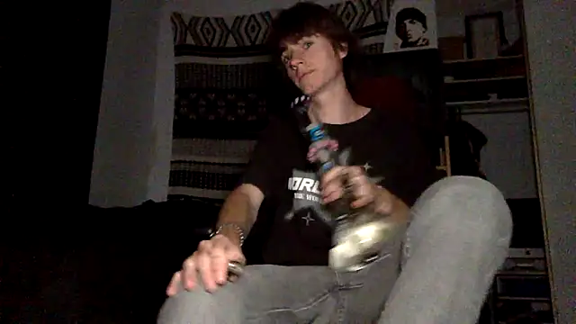 spicylaboi online show from April 30, 3:02 am