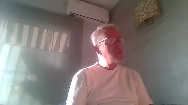 tuggy59 online show from October 31, 7:45 am