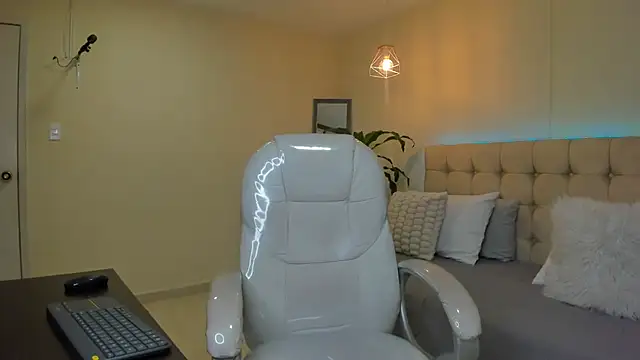 Alex cute77 online show from March 3, 12:10 pm