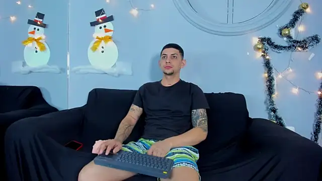 Alex cute77 online show from December 3, 12:16 pm