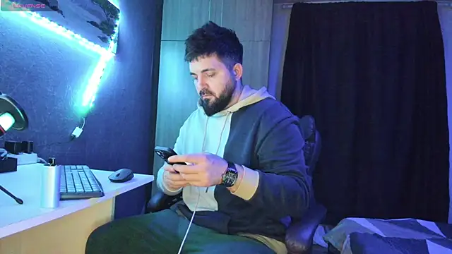 Eduu2322 online show from February 26, 10:40 pm