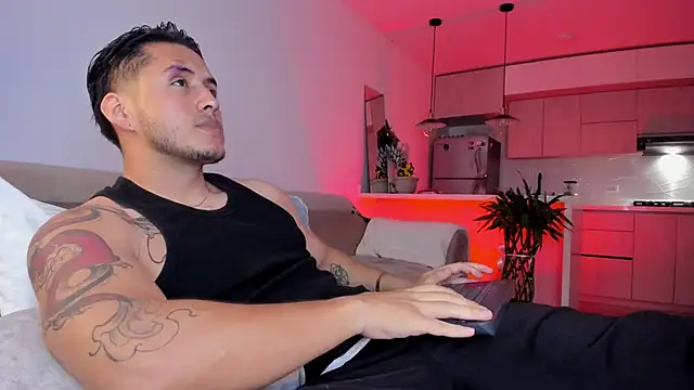 Snapshot of Chriskyle_ chatting on September 23, 12:21 am Chriskyle  online show from September 23, 12:21 am