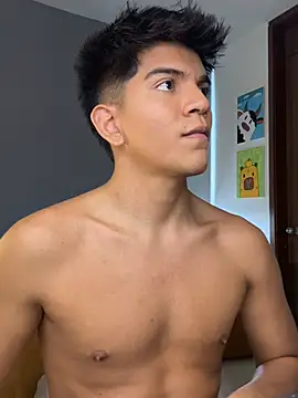 santiago 01 online show from July 9, 8:56 pm