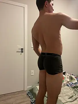 pedrovkr3 online show from June 21, 9:31 pm
