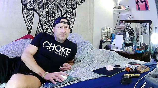 Snapshot of Obi-Spun-Kenobi chatting on January 29, 1:48 am Obi-Spun-Kenobi online show from January 29, 1:48 am