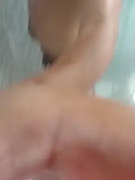 Nicolaskribeiro online show from October 31, 10:02 pm