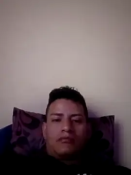 Snapshot of dantero chatting on January 27, 1:52 pm dantero online show from January 27, 1:52 pm