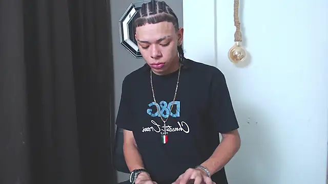 Snapshot of Harry_jhonsson chatting on February 28, 5:15 am Harry jhonsson online show from February 28, 5:15 am