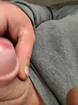 vanho29 online show from April 11, 1:36 pm