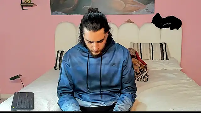 raymon616 online show from September 18, 2:02 am