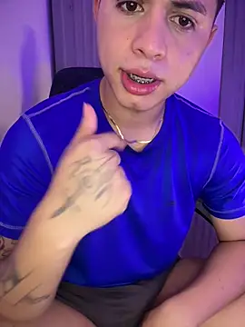 Niicky1  online show from April 6, 3:24 pm