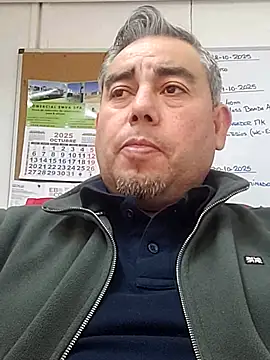 Snapshot of Manolete007x chatting on October 28, 10:45 pm Manolete007x online show from October 28, 10:45 pm